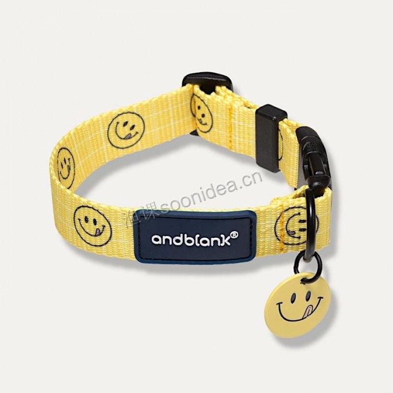 Smiley Collar